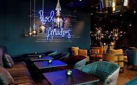 Motel One Salzburg-Mirabell